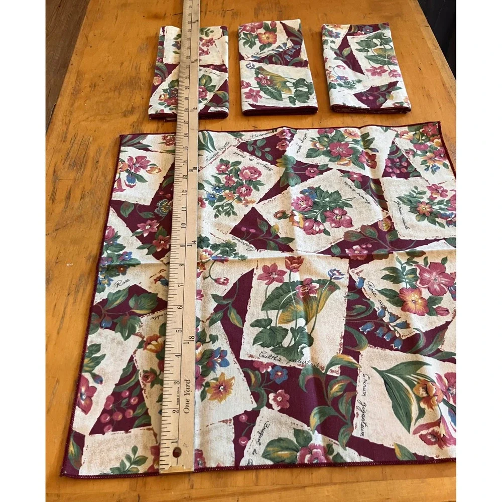 Floral Cloth Napkins Set of 4 Burgundy Botanical Floral Garden Print